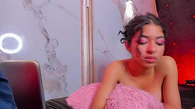 Aron_and_molly live sex cam