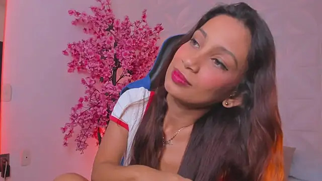 cora_22's cam snapshot