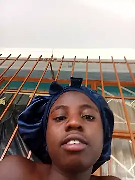 BlackPearl_19's cam snapshot