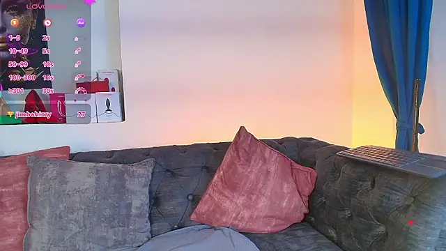 may_wood's cam snapshot