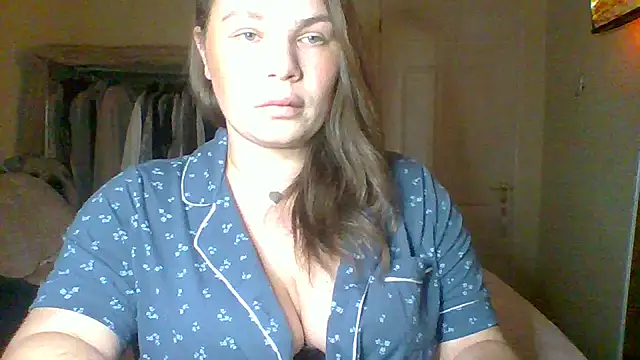 GEMMARMALADE's cam snapshot