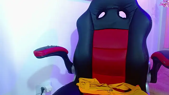 violletha's cam snapshot