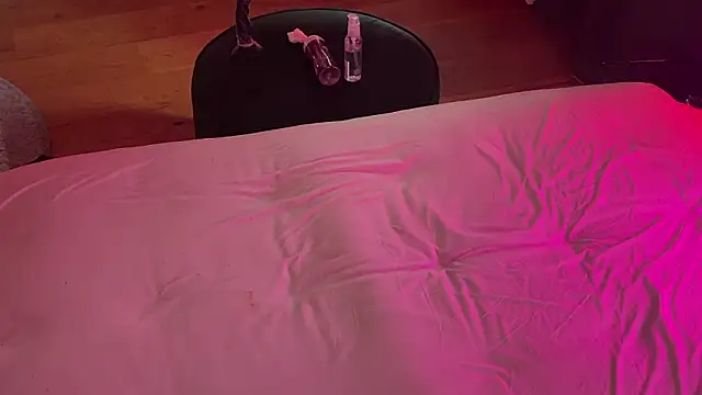 AlwaysHorneyxxx live sex cam