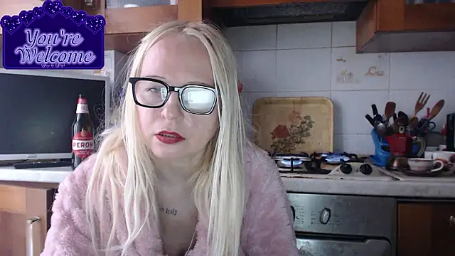 martachatte's cam snapshot