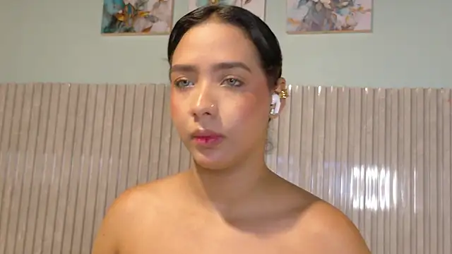 EmmaRouses's cam snapshot