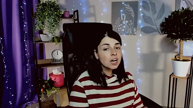 MartaEdams's cam snapshot