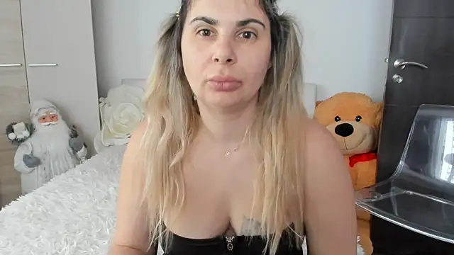 sweetemy4u's cam snapshot