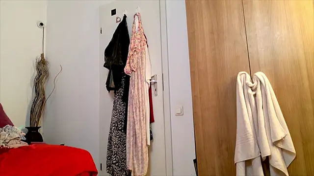 lindalovesexy's cam snapshot