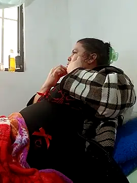 yaneth_'s cam snapshot