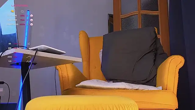 goddes_helga_feet's cam snapshot