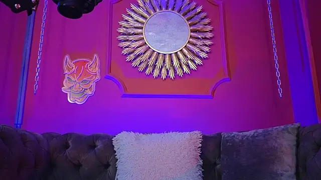 Julieta_Russell's cam snapshot