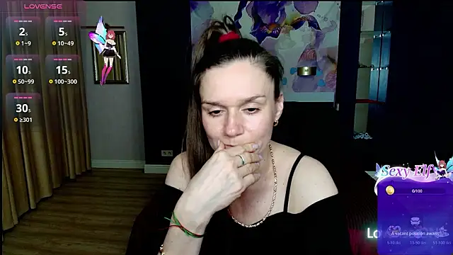 AriaGray's cam snapshot