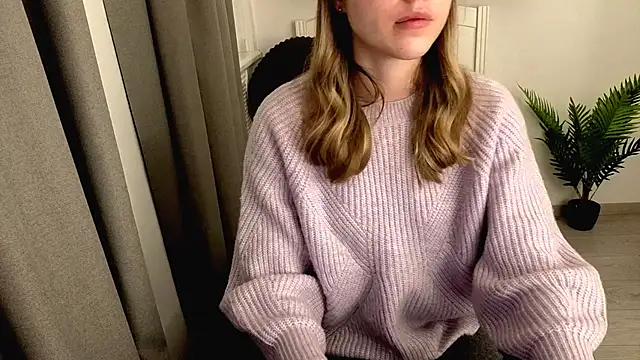 Just_L0VE_me's cam snapshot