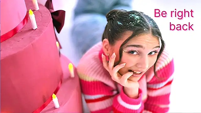 TessaMill's cam snapshot