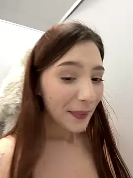 LilluKatten live sex cam