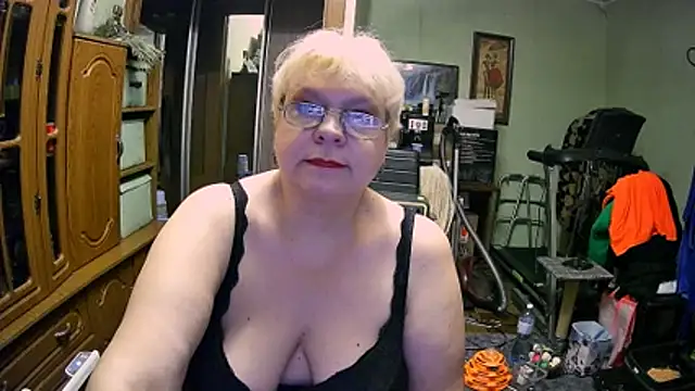 LOLA8888 live sex cam