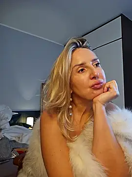 MariaRichi_ live sex cam