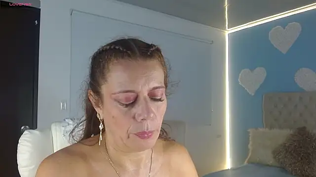 channelsmith_55's cam snapshot