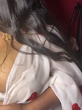 GLaM_GoDdEsS_143 live sex cam