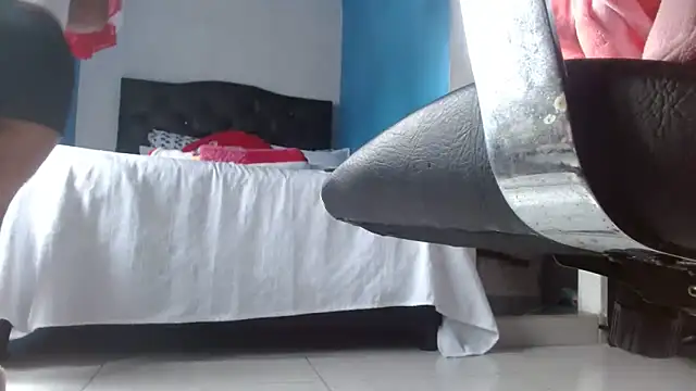 wendy_rivera_'s cam snapshot