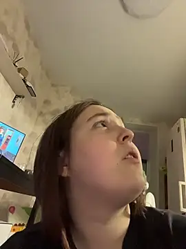 Charming_hamster_'s cam snapshot