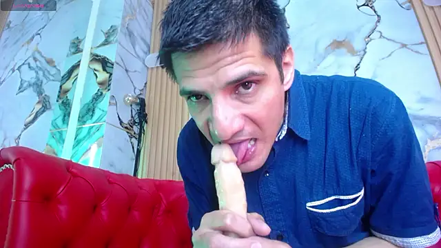 Adam_Arango_ live sex cam