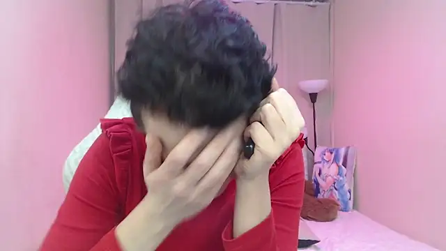 AvaSaturnian's cam snapshot