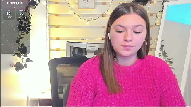 Josephine_Kiss's cam snapshot