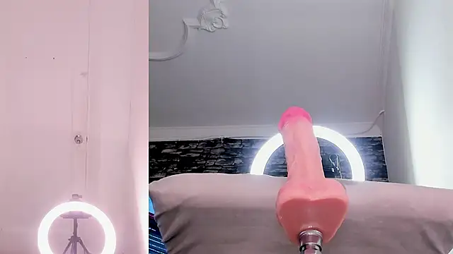 zoe_backer's cam snapshot