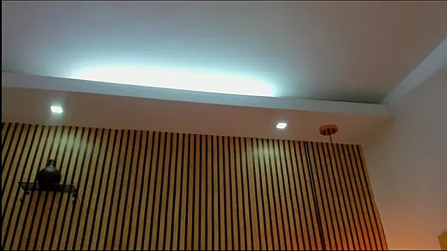 Roseaurora's cam snapshot