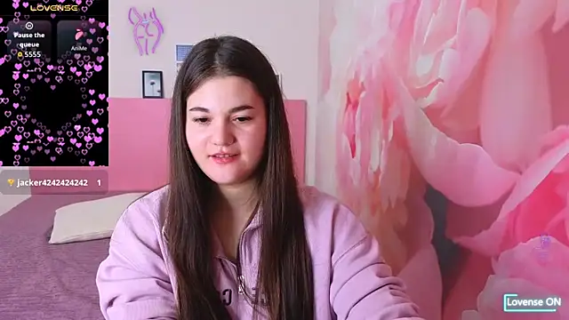 ElinaMils's cam snapshot