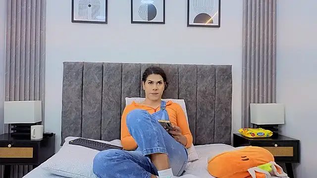 Luciana_Ortiz1 live sex cam