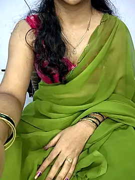 Cute-Telugu-Teacher's cam snapshot