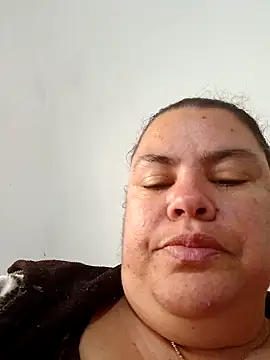 yaneth_'s cam snapshot