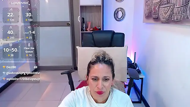 DianaPearls's cam snapshot