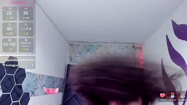 Valery_More__'s cam snapshot