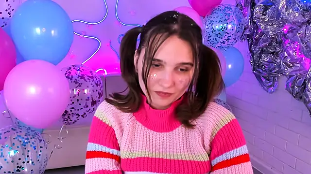 TessaMill's cam snapshot