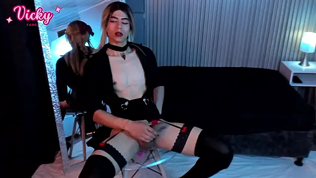 vicky_fant4sy's cam snapshot