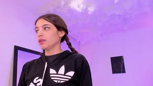 sofiarouge's cam snapshot