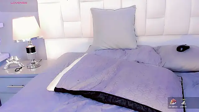 Kisses_Sophia live sex cam