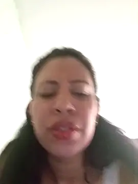 LeilaTaylor's cam snapshot