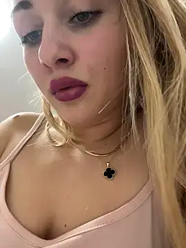 OrianaNorth's cam snapshot