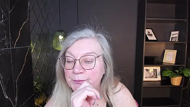 NataliMellow's cam snapshot