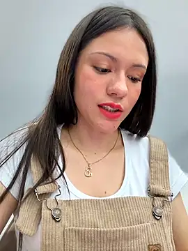 CHARLOTTE__05's cam snapshot