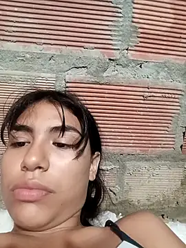 triana-hot18's cam snapshot