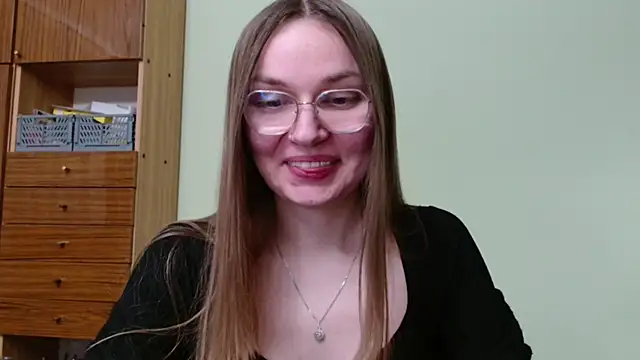 LooveELLYx's cam snapshot