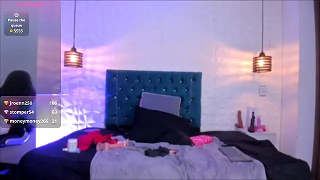 samantha_foxyy's cam snapshot