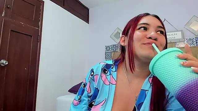 kylieBensoon's cam snapshot