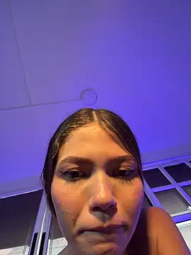 EmmaJhoons's cam snapshot