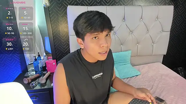 Thiago_Kozak live sex cam